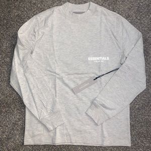New with tags Essentials Long Sleeve Small (Unisex)